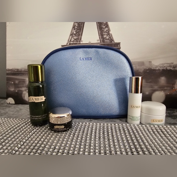 La Mer Skincare Set Pouch-Liveshow Listing - Picture 1 of 1